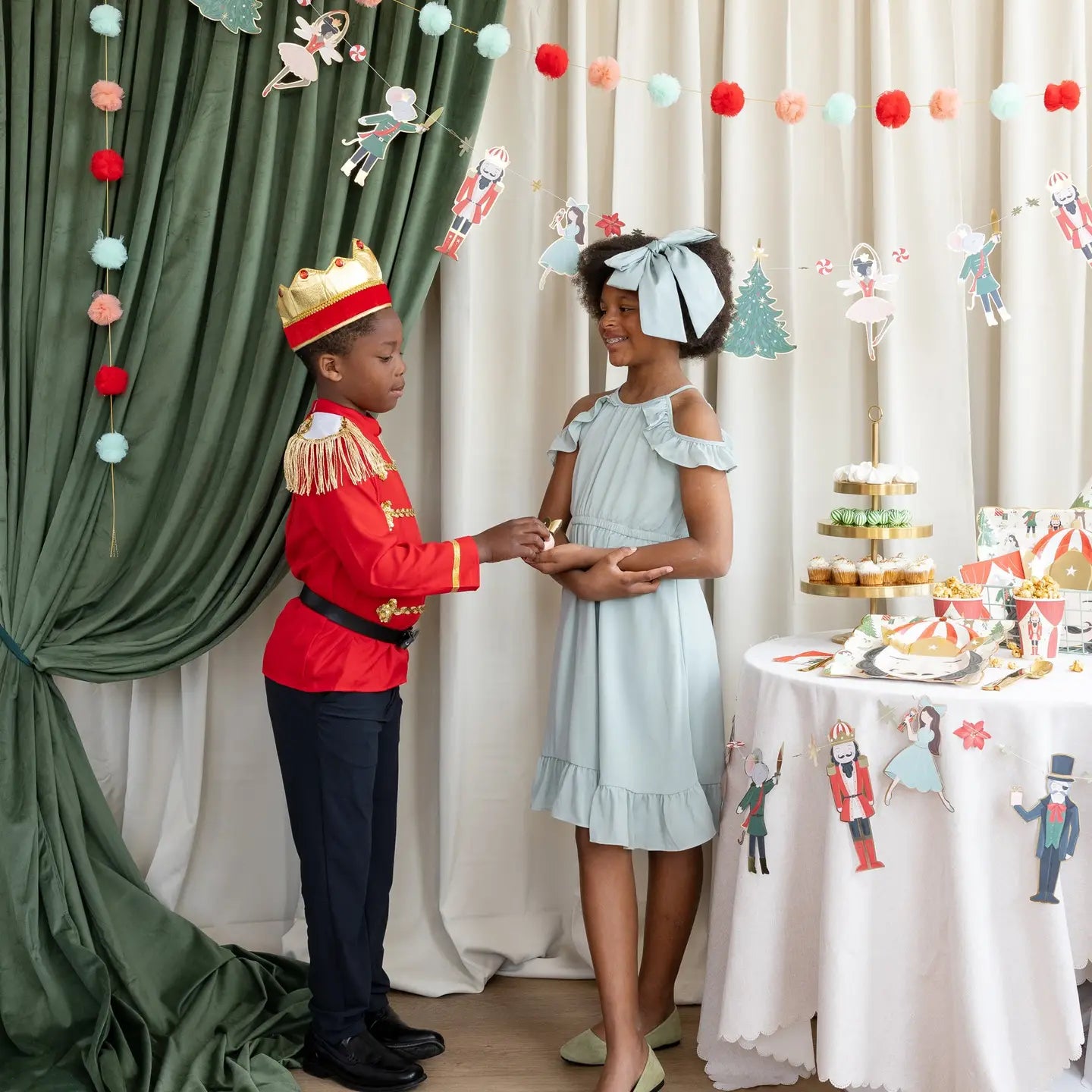 Nutcracker Banner Set