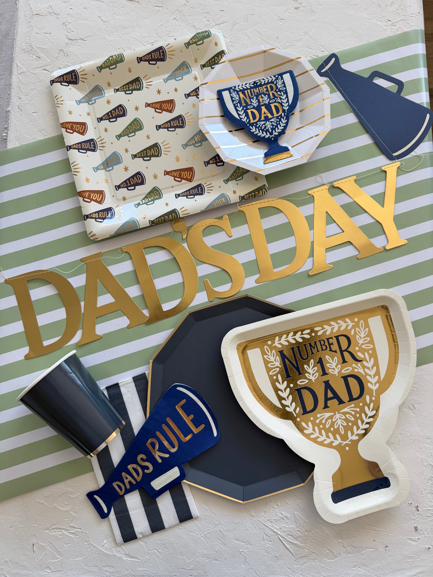 Father’s Day Decorations