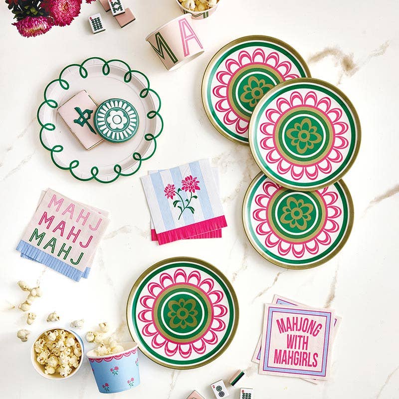 Round Scalloped Paper Plates - Green Scallop - 8ct: 9" dia
