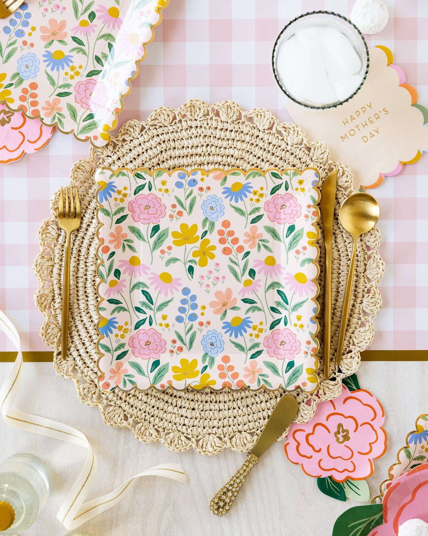 Floral Pattern Plate