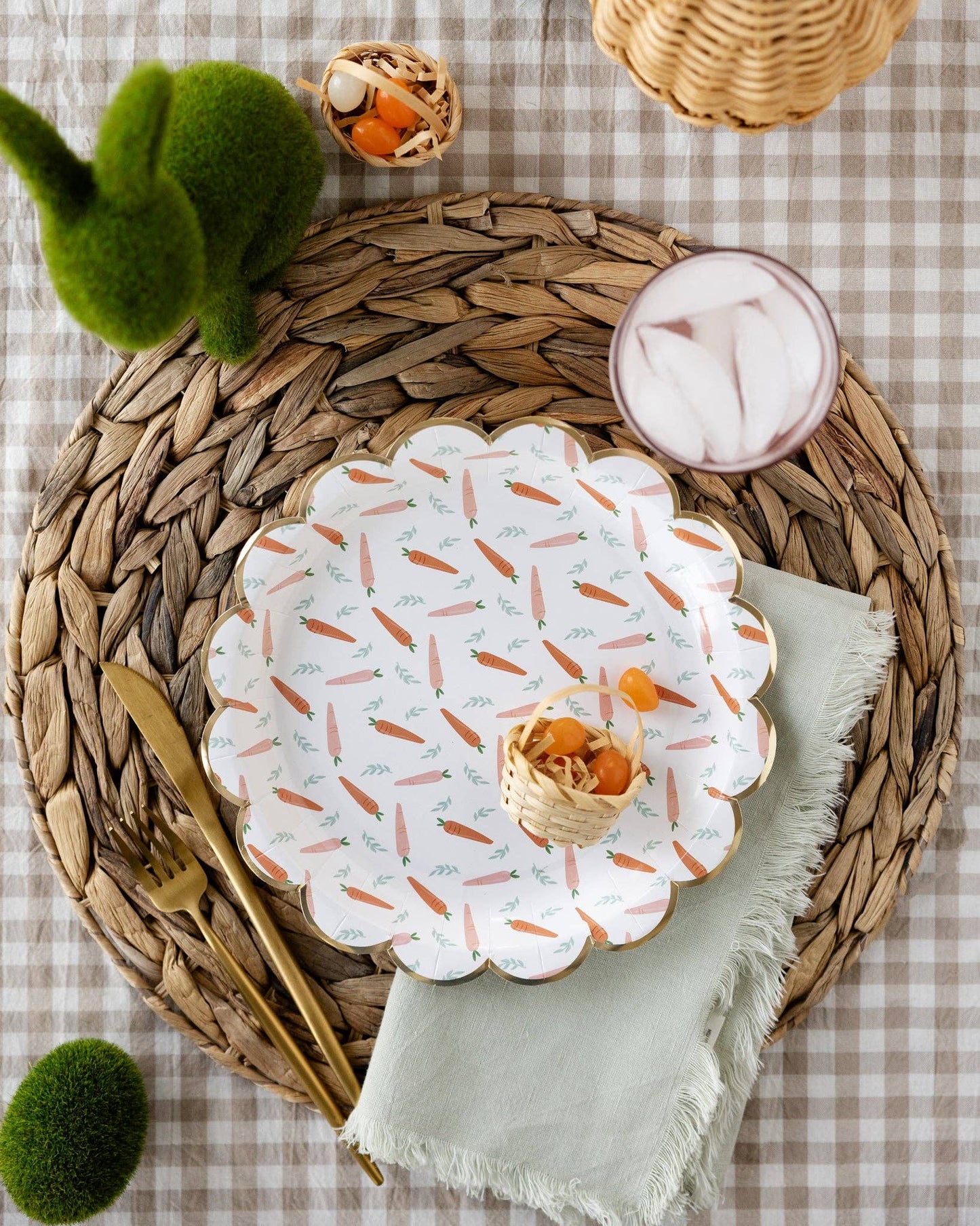 Carrot Paper Plate