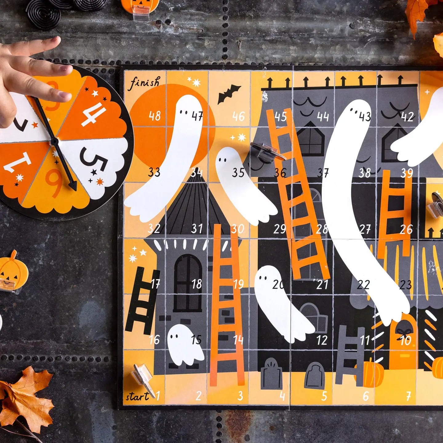 Hey Boo Ghosts & Ladders Game