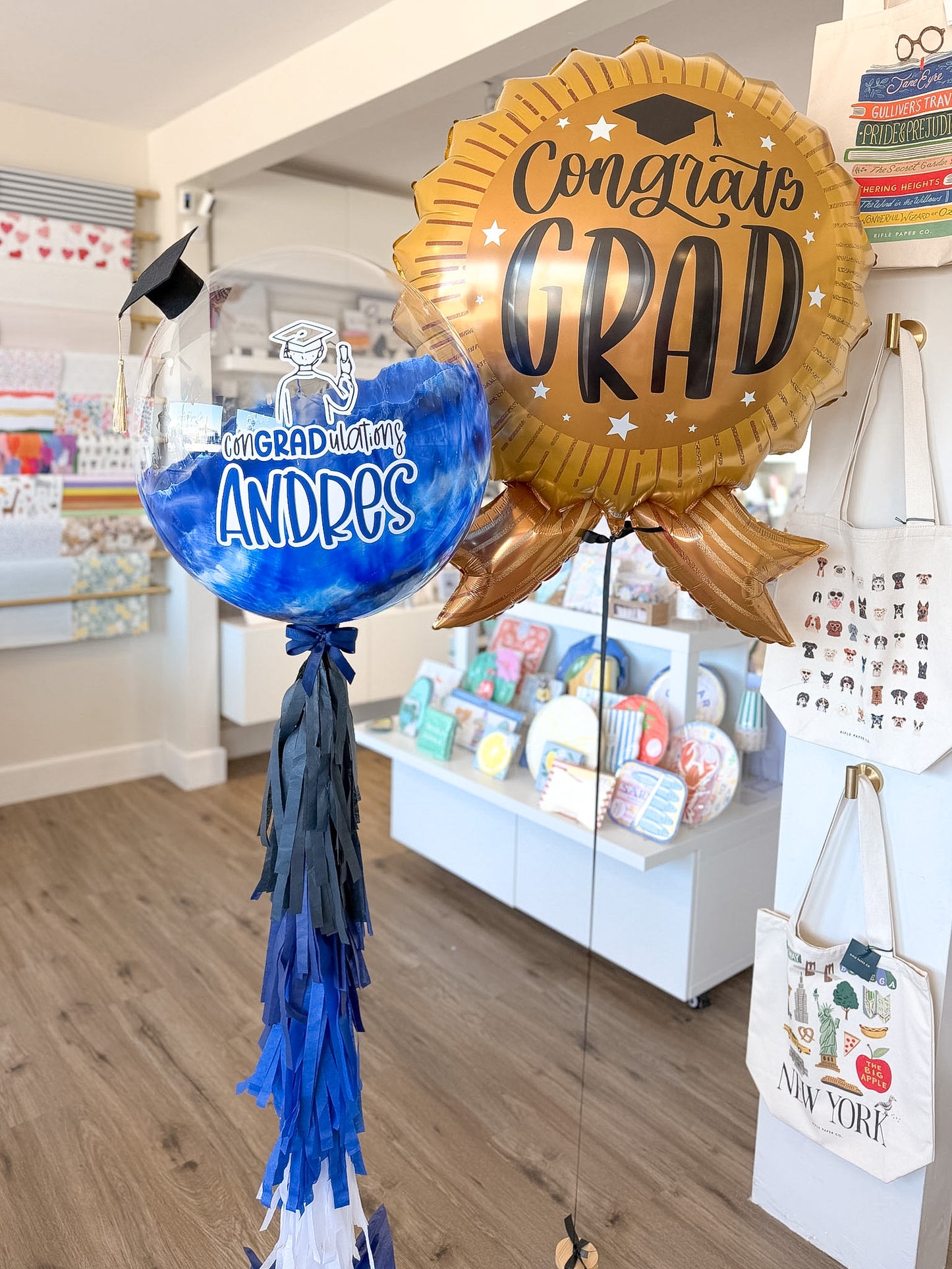 Twilight Graduation Bubble Balloon + Grad Medal Balloon Bouquet