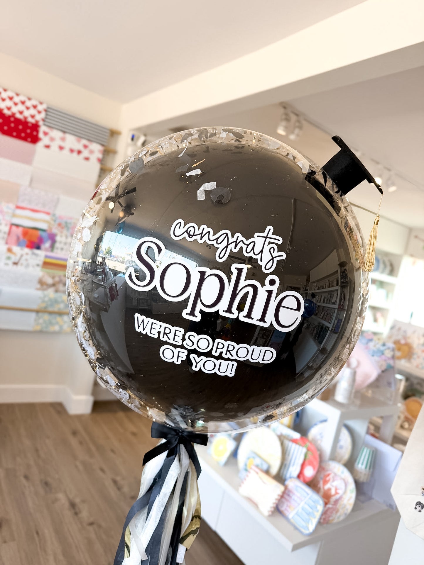 Classic Grad Confetti Balloon