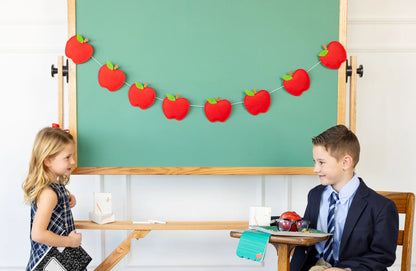 Puffy Felt Apple Banner