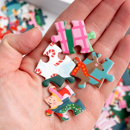 Santa's Village - 500 Piece Holiday Jigsaw Puzzle