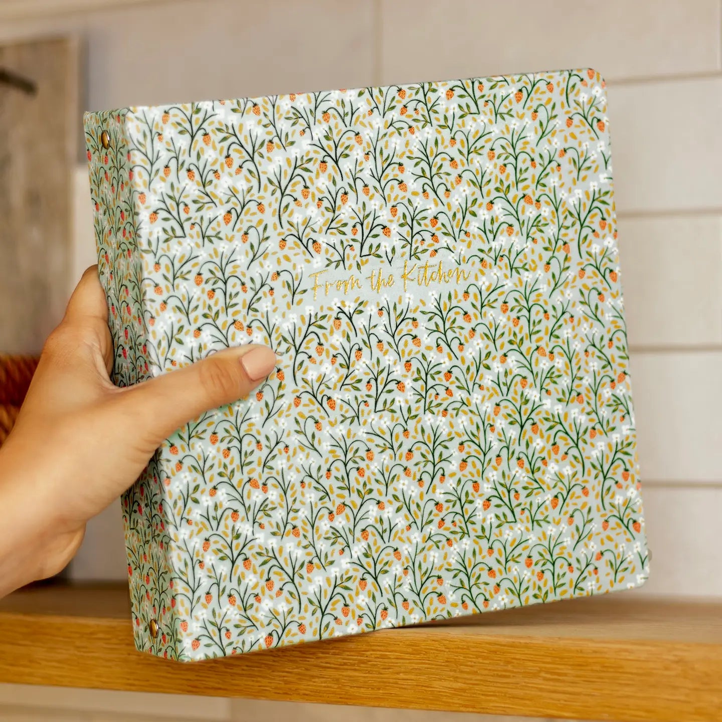 Strawberry Meadow Petite Recipe Binder