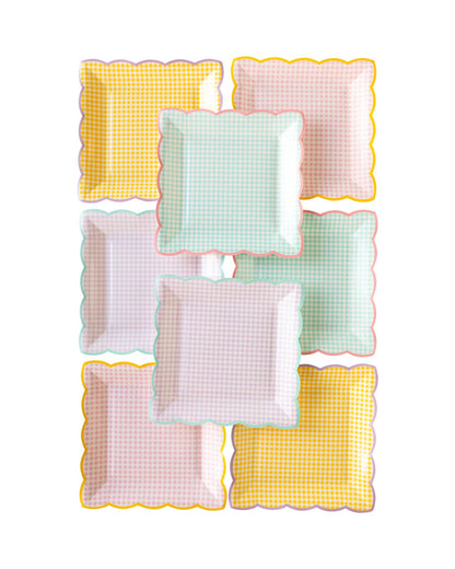 Gingham Plate Set