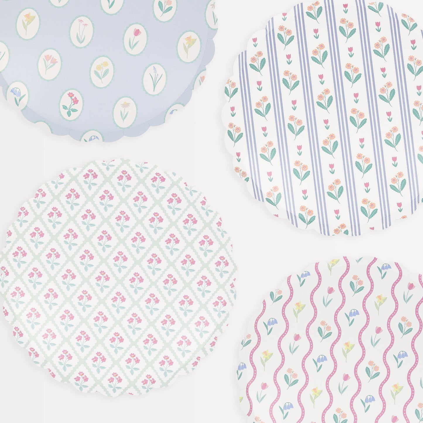 Bloomsbury Floral Pattern Dinner Plates