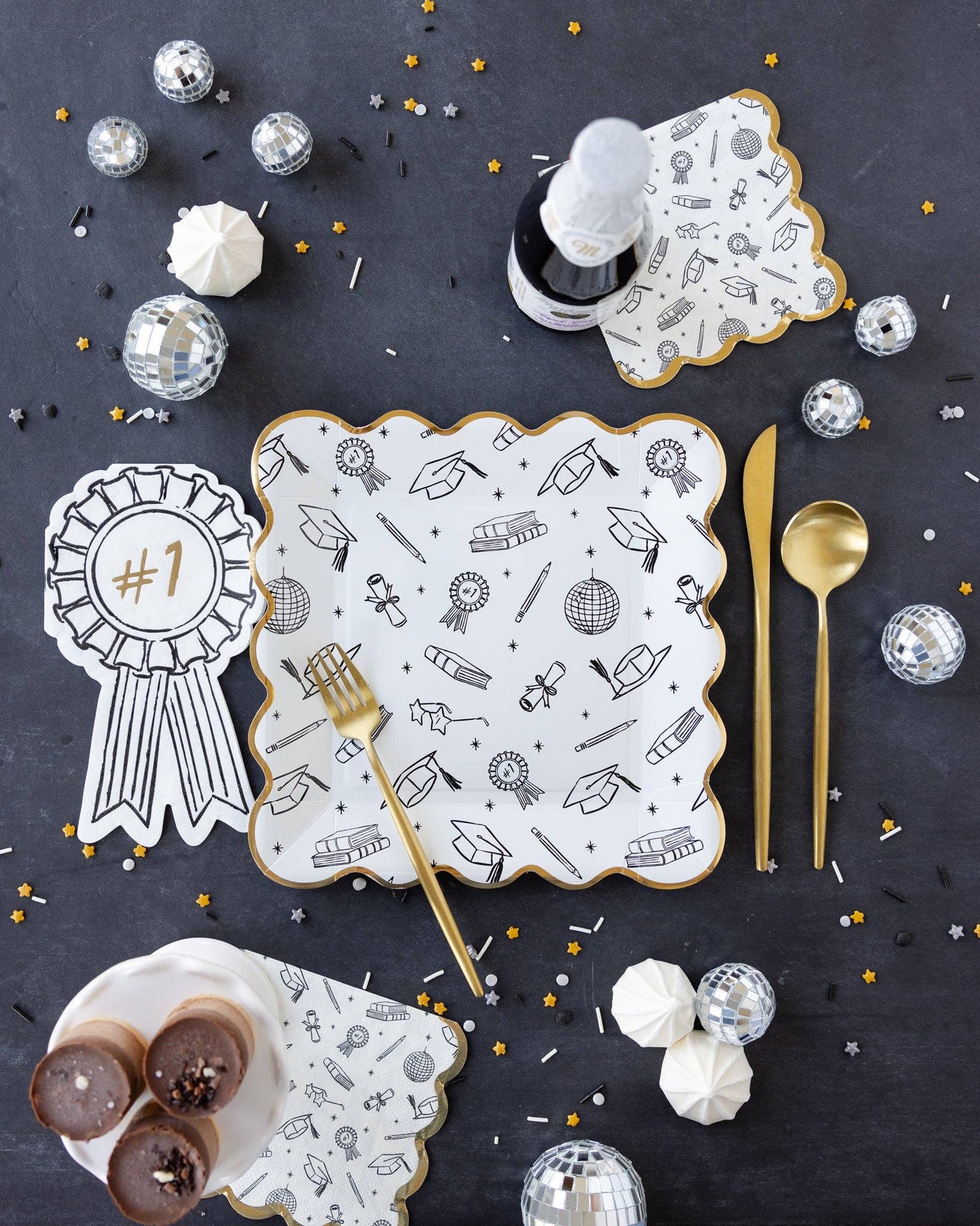 Grad Icon Foil Napkin Cocktail