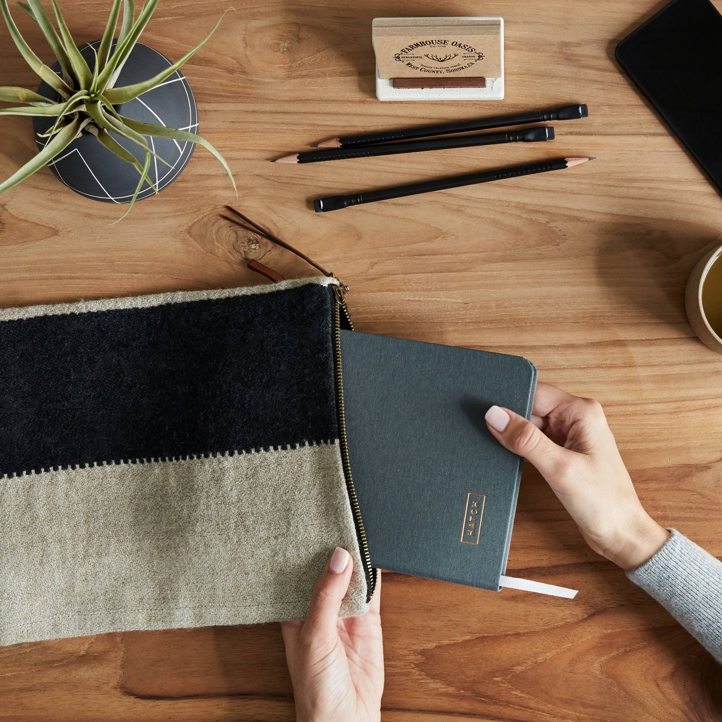 Hatch Notebook: Gray
