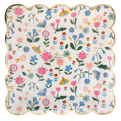 Floral Pattern 9" Plate